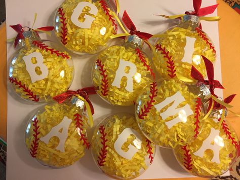 Softball Crafts For Team Diy, Softball Craft Ideas, Diy Softball Ornaments, Softball Ornaments Diy Team Gifts, Softball Team Christmas Gifts, Softball Team Christmas Party Ideas, Diy Softball Gifts, Softball Crafts Diy, Baseball Christmas Party