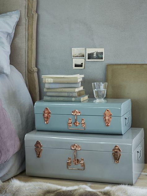 De-clutter your bedroom to make it more relaxing. Try an ottoman bed or these Cox and Cox storage trunks. Read more on The Sleep Matters Club. Trunk Makeover, Metal Trunks, Vintage Suitcases, Storage Trunks, Diy Home Decor Bedroom, Recycled Furniture, Elegant Homes, Dream Bedroom, Suitcases