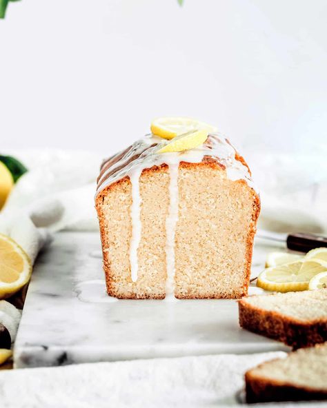 Easy Lemon pound cake Lemon Cake Photography Food Styling, Pound Cake Food Photography, Lemon Cake Photography, Loaf Cake Photography, Loaf Photography, Food Photography Cake, Baking Challenge, Cake Preparation, Lemon Loaf Cake