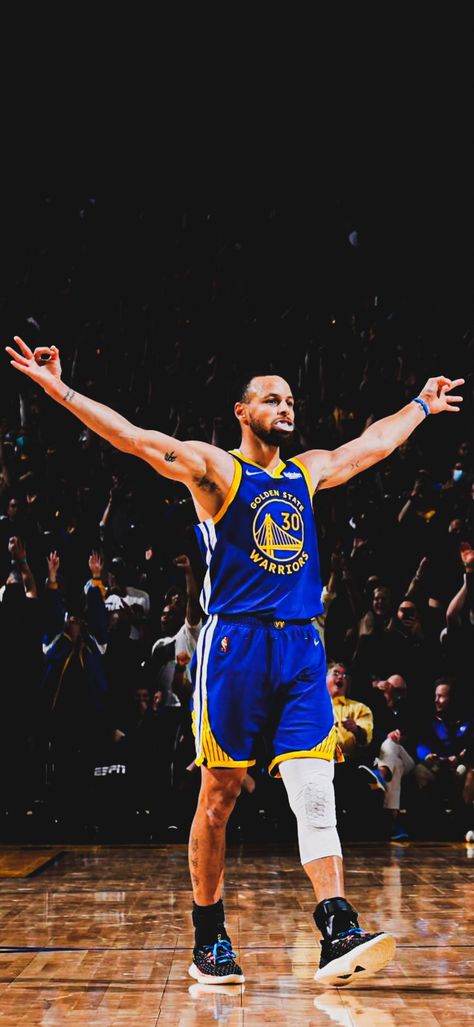 Golden State Warriors Stephen Curry, Warriors Wallpaper Golden State, Golden State Warriors Wallpaper Iphone, Stephen Curry Wallpapers Aesthetic, Golden State Warriors Aesthetic, Stephen Curry Dunk, Golden State Warriors Wallpapers, Nba Aesthetic, Wallpaper Basketball