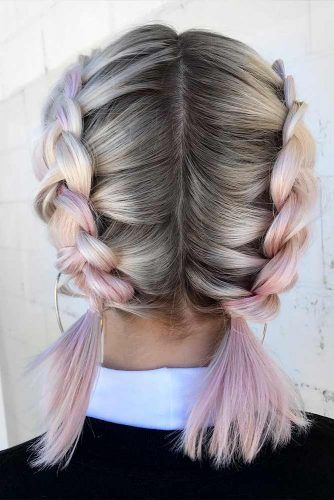 Easy Summer Hairstyles To Do Yourself ★ See more: http://glaminati.com/easy-summer-hairstyles/ French Braid Short Hair, French Braid Hairstyles, Short Braids, Peinados Fáciles Para Cabello Corto, Easy Summer Hairstyles, Penteado Cabelo Curto, Easy Braids, Trending Hairstyles, Short Hair Styles Easy