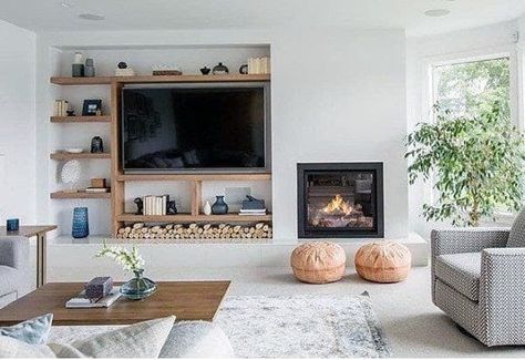 35+ Best Living Room Ideas With Fireplace and TV (Photos) For 2022 Living Room Television, Television Wall, Tv Wall Ideas, Painel Home, Fireplace Tv Wall, Small Fireplace, Elegant Living Room Design, Tv Room Design, Living Room Entertainment