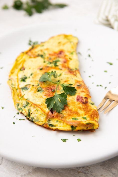 Ham and cheese omelette is low carb and keto Cheese Omelette Recipe, Ham And Cheese Omelette, Omlet Recipes, Breakfast Omelet, Omelette Recipe Easy, Spinach Omelette, Spinach Omelet, Breakfast Omelette, Egg Omelet