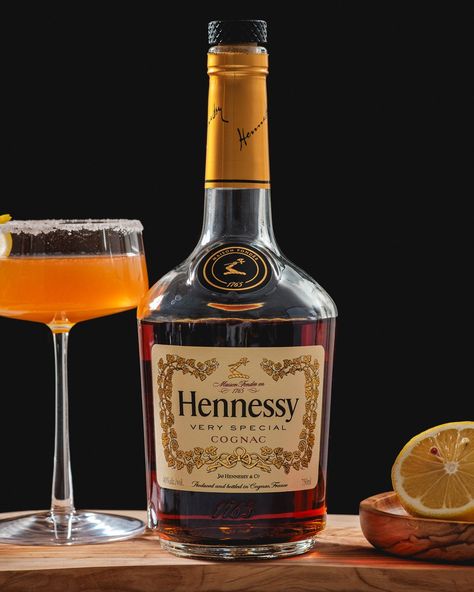 This Hennessy Sidecar recipe is the best way to use this popular Cognac! Blend it with Cointreau and lemon for the perfect classic sour cocktail. #hennessy #hennessysidecar #sidecar #sidecarcocktail #sidecarerecipe #sidecardrink #hennessydrink #hennessycocktail Hennessy Sidecar, Sidecar Drink, Hennessy Margarita, Sidecar Recipe, Hennessy Cocktails, Hennessy Drinks, Sidecar Cocktail, Lemon Drop Martini, Sour Cocktail