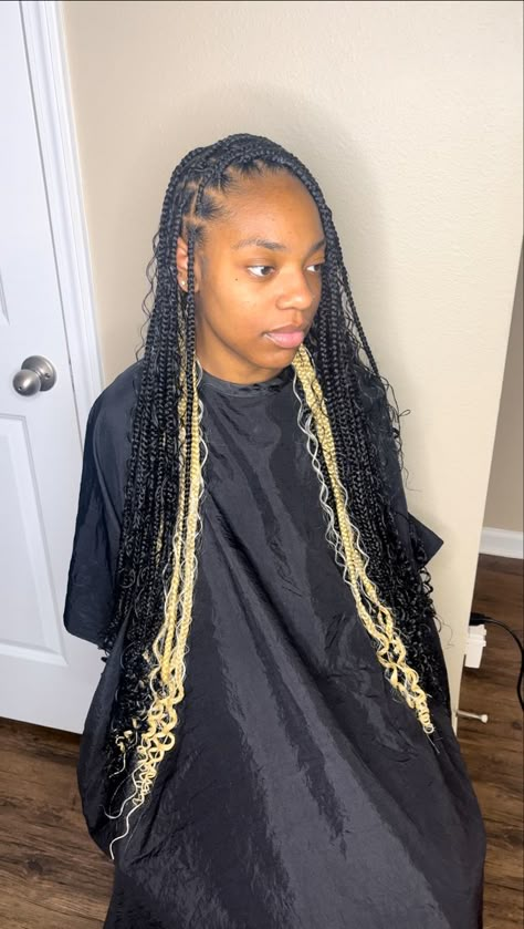 braids Bohemian Peekaboo Knotless Braids, Peak A Boo Knotless Boho Braids, Peekaboo Bohemian Braids, Latest Braids Hairstyles, Latest Braids, Latest Hairstyles For Ladies, Hairstyles For Ladies, Short Box Braids Hairstyles, Big Box Braids Hairstyles