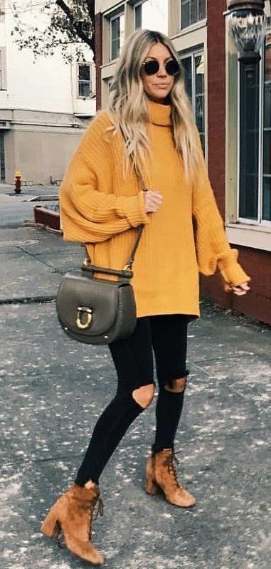 Street style outfits! #autumn #London #ideas #2018 Style Types, Oversized Sweater Outfit, Perfect Winter Outfit, Casual Weekend Outfit, Boho Mode, Pullover Outfit, Legging Outfits, Cute Outfits For School, Trendy Street Style