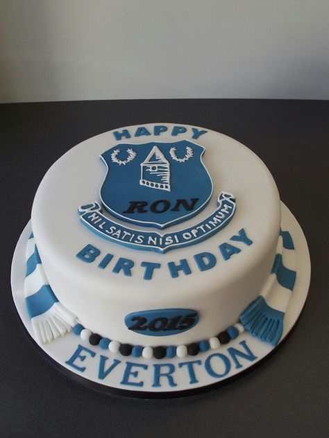 Everton birthday cake Everton Cake, Football Shirt Cake, Cake Nozzles, Shirt Cake, 16 Birthday Cake, 3d Cakes, Birthday Cakes For Men, Everton Fc, Bday Cake