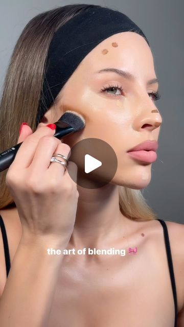 Covering Tattoos With Makeup, Concealer Tutorial, Bronze Makeup Look, My Makeup Routine, Concealer Contour, Face Contouring Makeup, Contour Concealer, Contouring Makeup, Flawless Base