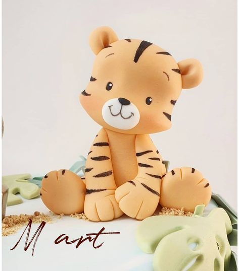 M art studio on Instagram: “🐯🧡” Book Themed Cake, Fondant Animals Tutorial, Fondant Cake Decorations, Animal Birthday Cakes, Fondant Cake Designs, Safari Cakes, Fondant Animals, Cake Topper Tutorial, Fondant Cake Toppers