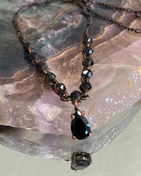 Vintage Faceted Teardrop Black Obsidian Drop Dangle Necklace Copper Tone, Black Gemstones, Black Jewelry, Gifts for Her Black Gemstones, Black Obsidian Necklace, Obsidian Necklace, Dangle Necklace, Dangle Necklaces, Black Jewelry, Black Obsidian, Jewelry Gift Box, Prong Setting