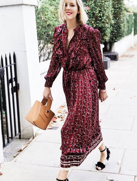 Alex Stedman, The Frugality, Midi Dress Outfit, Burgundy Midi Dress, Best Dresses, My Wardrobe, Looks Chic, High Fashion Street Style, Midi Dresses