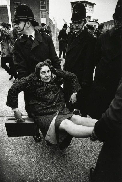 Don McCullin, about the London homeless – We Make Money Not Art Don Mccullin, Foto Art, Third World, Documentary Photography, White Photo, Photojournalism, Black And White Photography, Old Photos, Other People