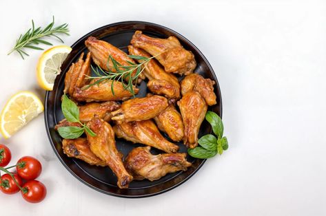 Air Fryer Chicken Wings - Recips by lily Air Fryer Wings, Fall Dessert Recipes Easy, Air Fryer Chicken Wings, Fall Desserts Easy, Clean Food Crush, Food Crush, Paleo Chicken, Clean Food, Air Fryer Chicken