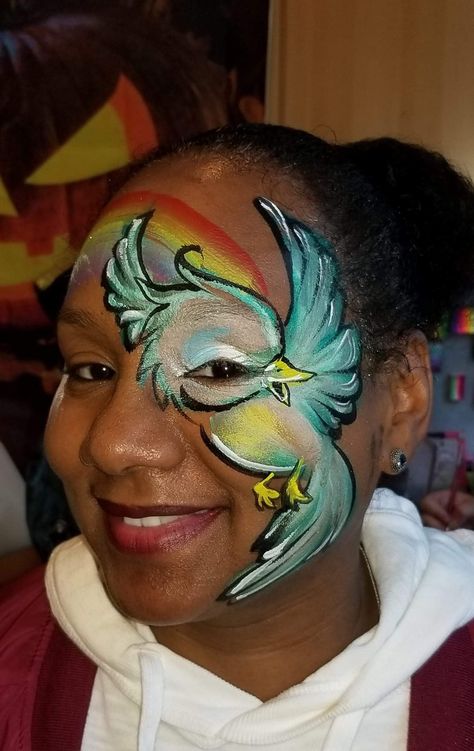 Maria "Patty Sweetcakes" Medina: Amazing placement on this beautiful bird face paint. She's one of my favorite designers. Bird Face Painting, Bird Face Paint, Eye Face Painting, Facebook Face, Theatre Makeup, Face Paints, Kids Face Paint, Angel Artwork, Heart Face