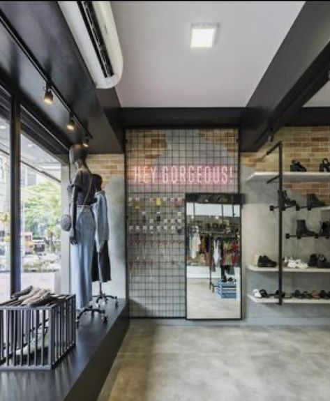 Shoe Store Design, Gym Design Interior, Retail Store Interior Design, Clothing Store Interior, Clothing Store Design, Retail Interior Design, Store Design Boutique, Retail Store Interior, Store Layout