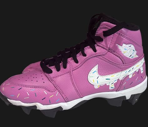 Custom hand painted Jordan 1 softball cleats cartoon customs. these can be done in any colors or theme you want. Custom Baseball Cleats, Jordan Cleats, Softball Shoes, Softball Cleats, Black Nike Shoes, Jordan Shoes Retro, Shoes Retro, Baseball Cleats, Cute Nike Shoes