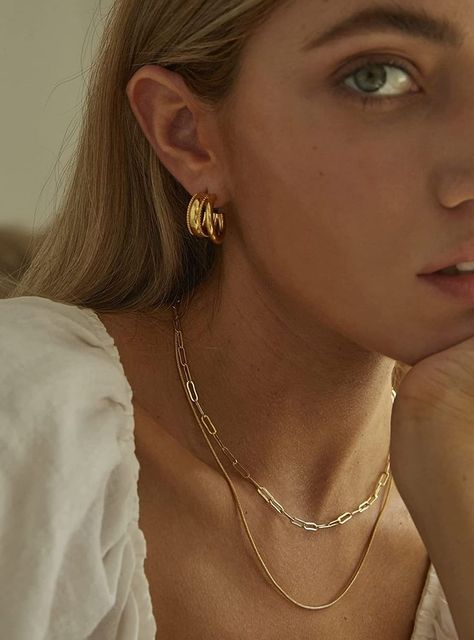 Chunky Choker, Gold Chain Choker, Double Hoop Earrings, Medium Hoop Earrings, Jewelry Photoshoot, Chunky Hoop Earrings, Herringbone Necklace, Snake Necklace, R P