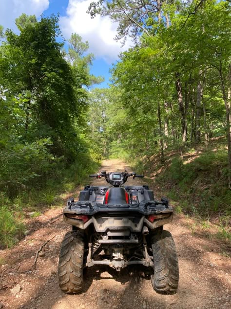 Mudding Four Wheelers Aesthetic, Four Wheeling Aesthetic, Quadbikes Aesthetic, Quading Aesthetic, Fourwheeler Aesthetic, Atv Riding Aesthetic, Mud Bogging, Four Wheeling, Motocross Love