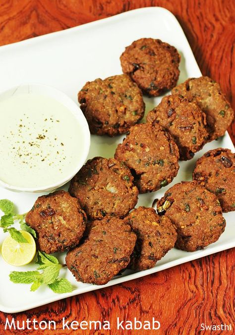 Mutton kabab recipe - These keema kababs are delicious, soft and flavorful with mild aroma of fresh herb and spices. Serve them with mint chutney or as a side Mutton Kabab Recipe, Chicken Boti Recipe, Mutton Kabab, Lamb Keema, Mutton Keema, Rice Pulao, Capsicum Recipes, Chicken Keema, Braised Chicken Breast