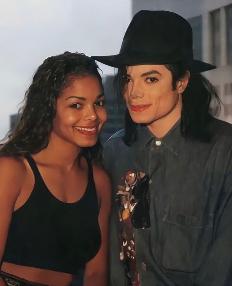 Michael And Janet Jackson, Michael Jackson 1990, 00’s Aesthetic, Mekhi Phifer, Omar Epps, Mc Lyte, Marlon Wayans, Michael Jackson Wallpaper, Michael Jackson Rare