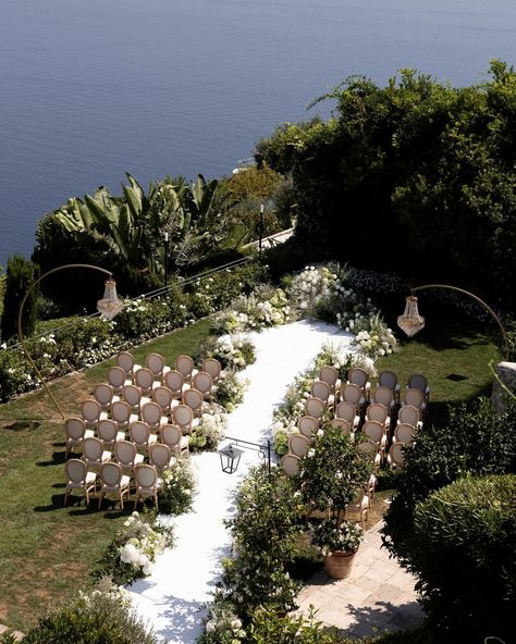 Wedding In Brazil, Belmond Caruso Wedding, Water Front Wedding, Palm Tree Wedding, Bridal Era, Cliff Wedding, Mallorca Wedding, French Chateau Wedding, Oceanfront Wedding