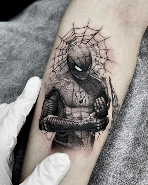 @hyundo.tattoo It Themed Tattoos, Marvel Sleeve Tattoo For Men, Marvel Heroes Tattoo Design, Spiderman Tattoos For Men, Men Sticker Tattoo, Black Spiderman Tattoo, Marvel Thor Tattoo, Spiderman Spider Tattoo, Comic Art Tattoo