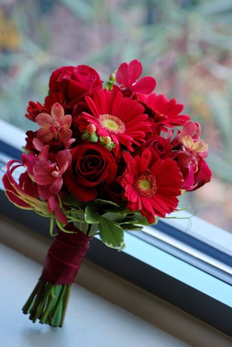 Rich reds offset with organic touches in the bridal boquets for Valerie & Bill's Michener wedding: Photography by Casual Candids. Red Rose Nosegay Bouquet, Red Flower Prom Bouquet, Small Red Flower Bouquet, Red Rose Mixed Bouquet, Red Poppy Bouquet Wedding, Red Spring Bouquet, Red Prom Flowers Bouquet Unique, Red Summer Bouquet, Red Floral Bouquets