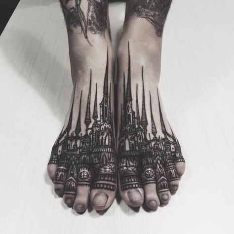 40 Best Foot Tattoos Stile Pin Up, Tato Geometris, Fantasy Tattoo, 16 Tattoo, Castle Tattoo, Kunst Tattoos, Chest Tattoos, Geniale Tattoos, Tattoo Girl