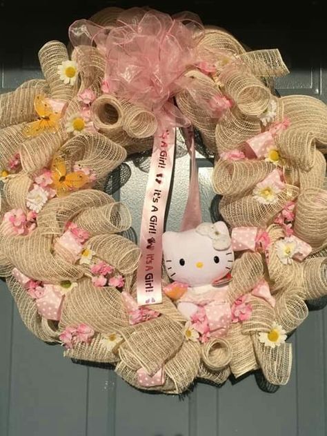 Hello Kitty, It's a girl  Wreath by Donnà Amato Hello Kitty Wreath Diy, Hello Kitty Wreath, Birthdays Decorations, New Baby Wreath, Christmas Reef, Kitty Crafts, Baby Wreath, Everyday Wreaths, Hello Kitty Crafts