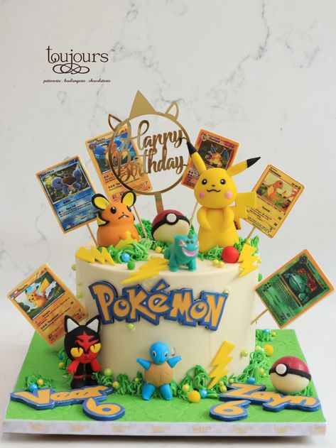 Pokemon and pokemon cards on this cake to celebrate a fan! Pokemon Card Birthday Cake, Pokémon Card Cake, Pokemon Card Cake, Eevee Birthday Cake, Pokemon Theme Cake, Pokemon Cake Ideas, Pokemon Wedding, Pokemon Cakes, 1 Tier Cake