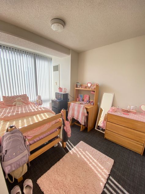 Private Dorm Room, Aesthetic Dorms For Two, Single Dorm Aesthetic, Pink Dorm Decorations, Big Dorm Room Ideas, Pink College Dorm Aesthetic, Dorm Single Room Ideas, Baby Pink Dorm Room, Cute Dorm Room Ideas Pink