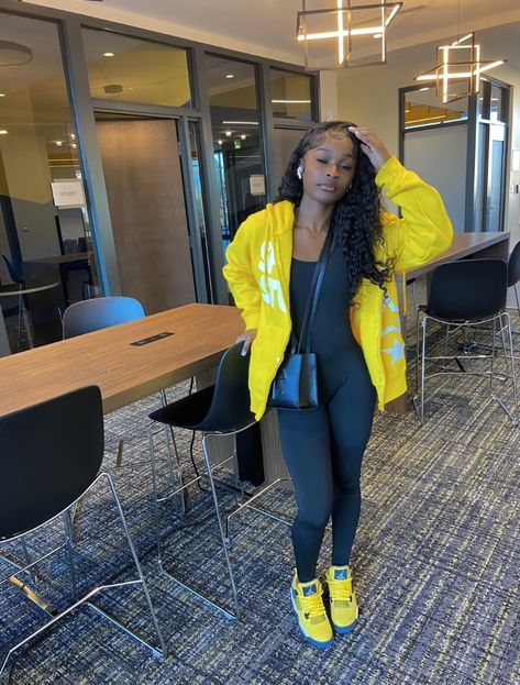 Streetwear Yellow Fits Black Women, Yellow Outfit Black Women, Chill Outfits Summer, Fits Black Women, Baddie Fall Outfits, Fall Outfits Black, Fall Outfits Black Women, Outfits Black Women, Outfit Black Women