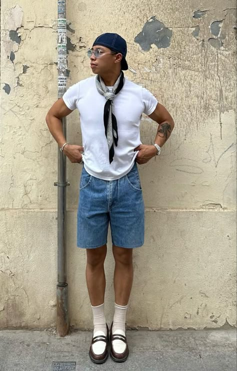 Shorts And Polo Outfit For Men, Polo And Shorts Outfit Men, Vietnam Outfit, Masc Outfits For Women, Minimalist Streetwear, Polo Outfit, Preppy Spring, Mens Shorts Outfits, Classy Outfits Men