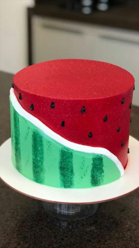 Yalda Cake, Watermelon Birthday Cake, Watermelon Cake Birthday, Yalda Night, Tiny Cakes, Watermelon Cake, Beautiful Cake Designs, Watermelon Birthday, Beautiful Cake