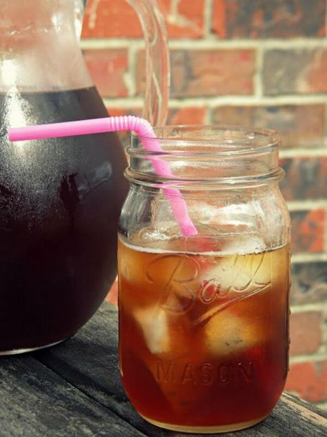 Flavored Iced Teas For Hot Summer Days · Cozy Little House Almond Tea Recipe, Ginger Iced Tea, Iced Tea Recipes Homemade, Homemade Iced Tea, Sweet Tea Recipes, Recipe Mango, Almond Tea, Mango Drinks, Southern Sweet Tea