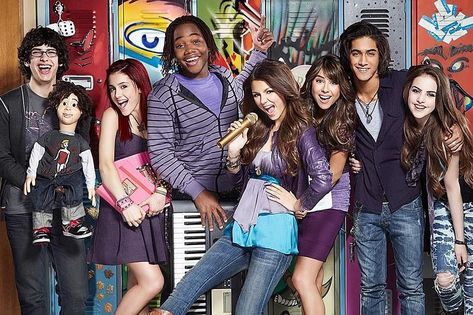 Victorious Nickelodeon, Valentine Outfits, Dan Schneider, Victorious Cast, Cake Image, Happy 6th Birthday, Teen Shows, Avan Jogia, Liz Gillies