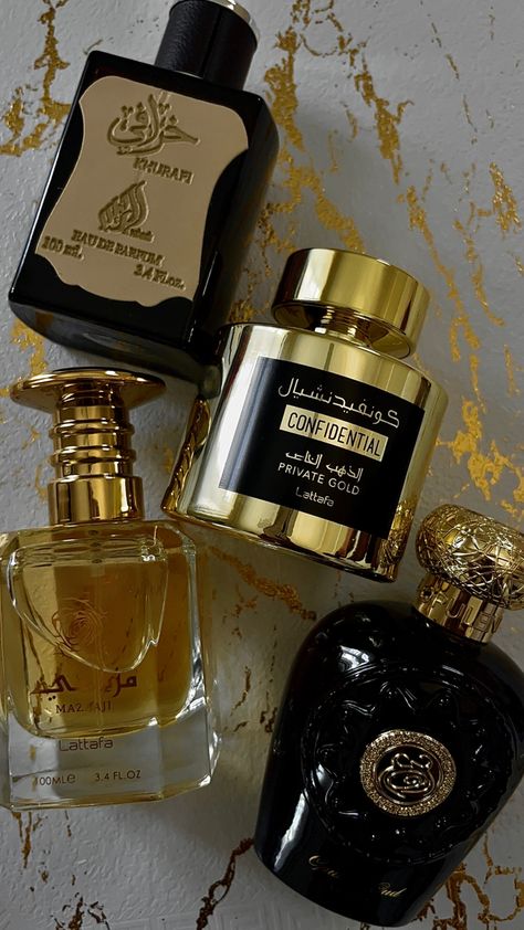 Black Perfume, Oud Perfume, Best Fragrance For Men, Perfume Display, Perfume Bottle Design, Fragrances Perfume Woman, Perfume Collection Fragrance, Celebrity Perfume, Perfume Scents