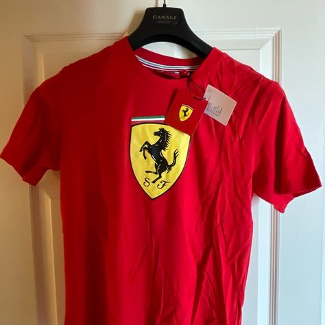 Brand New, Never Worn. Bought From The Original Store. Size Small Unisex Ferrari T Shirt, Clothes Pieces, Forza Ferrari, Race Outfit, Ferrari Red, Boheme Chic, Ferrari F1, Scuderia Ferrari, Thrift Finds