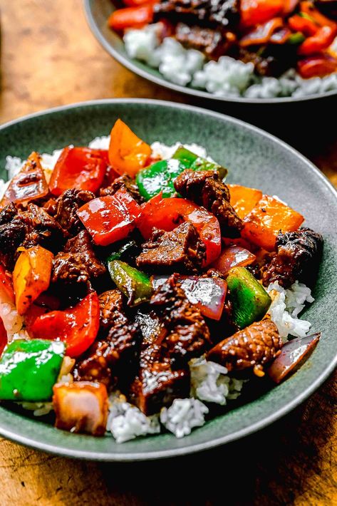 Beef Cubs Recipes Meals, Recipes With Cubed Beef, Beef Loc Lac, Shaken Beef Vietnamese, Cube Beef Recipes, Beef Cubes Recipe, Bo Luc Lac Recipe, Cubed Beef Recipes, Bo Luc Lac