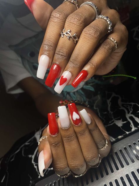 Red Square Valentines Nails, Nail Ideas For Valentines Day Simple, Valintens Nail Ideas Acrylic, Red And White Nails Short, Nails Short Tips, Red And White Nail Ideas, Red Prom Nails Acrylic, Cute Red Nail Ideas, Red Valentines Day Nails Acrylic