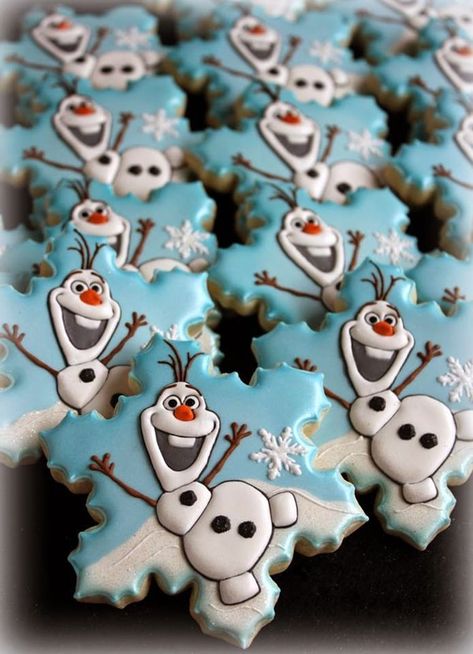 It’s no secret Disney’s movie Frozen has become an international phenomenon. Frozen themed birthday parties have become so popular among the littles and we can see why. From the adorable characters, to the many fun and creative DIY and dessert ideas for this theme, you know if you throw a Frozen party, it’s going to […] Disney Frozen Cookies, Frozen Cookies Disney, Olaf Cookies, Frost Cupcakes, Disney Cookies, Frozen Characters, Winter Cookie, Snowflake Cookies, Frozen Cookies