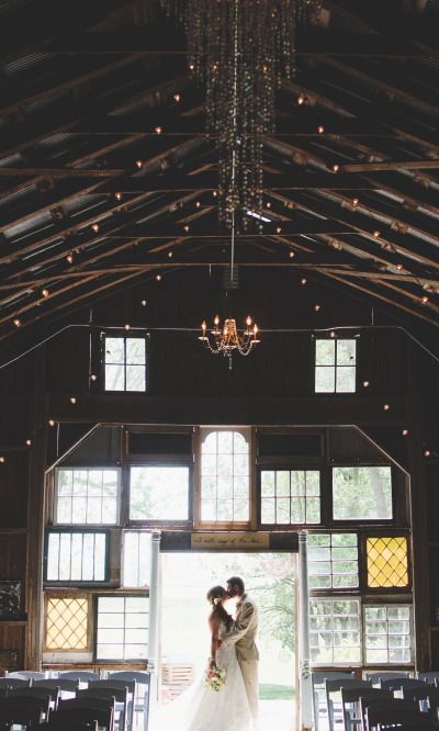 Iowa Backyard Barn Wedding: http://www.stylemepretty.com/iowa-weddings/2014/09/19/iowa-backyard-barn-wedding/ | Photography: Amanda Basteen - http://amandabasteen.com/ Iowa Wedding Venues, Backyard Barn, Rustic Photography, Barn Photography, Barn Wedding Photography, Iowa Wedding, Wedding Barn, Fun Wedding Photography, Wedding Photography Inspiration