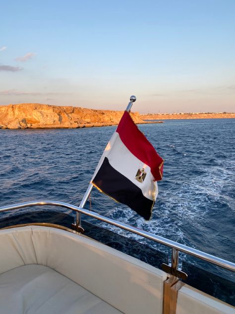 Hurghada Egypt Aesthetic, Hurgada Aesthetic, Sahel Aesthetic, Egypt Mediterranean, Cairo Egypt Aesthetic, Cairo Aesthetic, Aesthetic Egypt, Egypt Trip, Egypt Flag