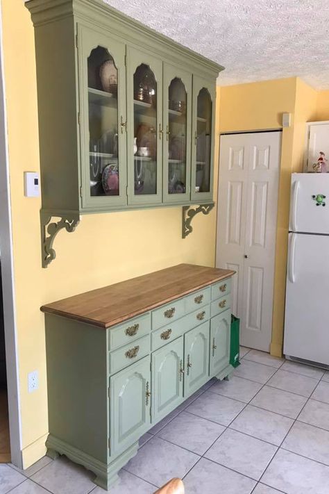 DIY Buffet Cabinet Makeover Buffet Cabinet Makeover, Diy Buffet Cabinet, Kitchen Buffet Cabinet, Repurposed Kitchen, Painted China Cabinets, Farmhouse Buffet, China Hutch, Dining Room Hutch, Kitchen Buffet