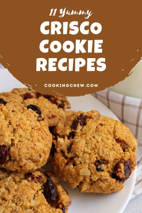 These 11 delectable Crisco cookie recipes will prove that butter isn’t the only thing you can use for making chewy, delicious cookies! Butter Crisco Cookies, Cookies Using Crisco Shortening, Cookies Made With Butter Flavored Crisco, Baking With Crisco, Desserts With Crisco, Cookie Recipes With Crisco, Butter Crisco Recipes, Oatmeal Cookies With Crisco, Crisco Recipes Baking