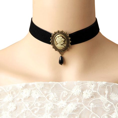 Cameo Choker Necklace, Gothic Choker Necklace, Handmade Choker Necklace, False Collar, Velvet Choker Necklaces, Handmade Chokers, Gothic Chokers, Human Head, Gothic Necklace