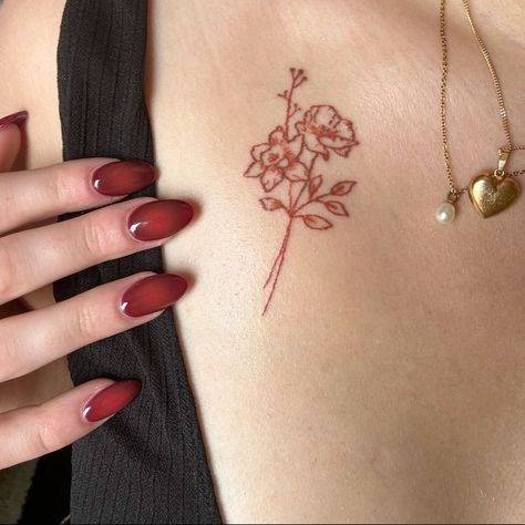 Brown Tattoo Aesthetic, Red Brown Tattoo, Brown Flower Tattoo, Orange Tulip Tattoo, Brown Ink Tattoo On Dark Skin, Brown Ink Tattoo On Brown Skin, Leave Tattoo Ideas, Tattoo Brown Ink, Dark Brown Tattoo