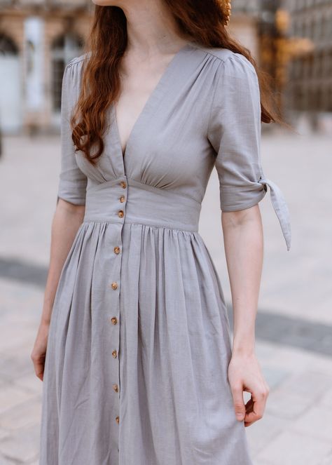 Dress Deep V Neck, Mode Boho, Linen Midi Dress, Dress Linen, Linnet, Beauty And Fashion, 가을 패션, Linen Dresses, Linen Dress