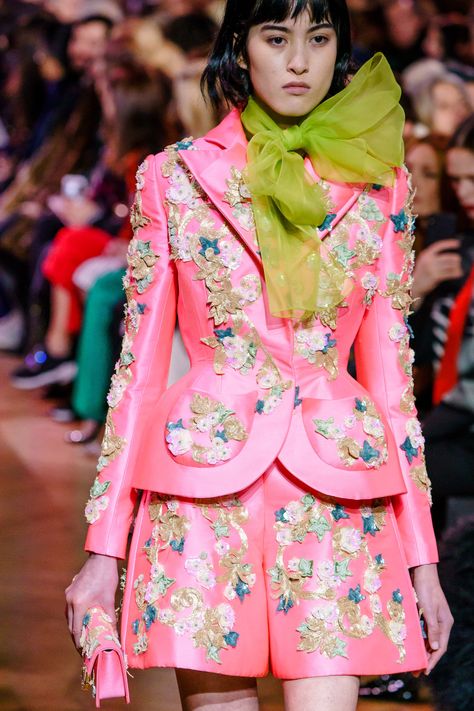 Schiaparelli Spring 2019 Couture Fashion Show - Vogue Magical Fashion, Embroidery Fashion Detail, 2019 Couture, Floral Embroidery Dress, Fancy Fashion, Elsa Schiaparelli, Texture Inspiration, Pink Suit, Airport Fashion