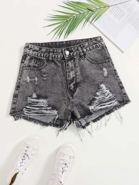 Ripped Detail Denim Shorts | SHEIN USA Grey Denim Shorts Outfit, Grey Jean Shorts, Short Mom Jeans, Women Jean Shorts, Grey Ripped Jeans, Celana Jins, Jean Shorts Women, Grey Denim Shorts, Estilo Tomboy